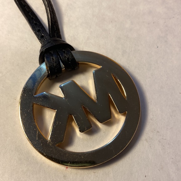 Michael Kors hanger - Picture 2 of 4